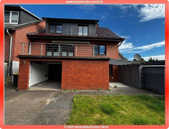 + 5 min. zum See + mit Keller, Garage in 2. Reihe in Anwohnerstraße +, 22946 Großensee