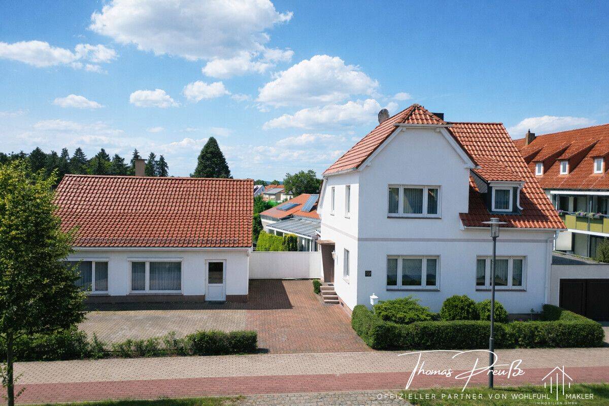 Einfamilienhaus mit Indoor-Pool und Nebengelass mit Potenzial, 39638 Gardelegen
