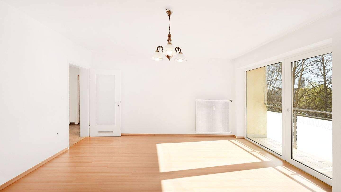 Gut geschnittene 3-Zimmer-Wohnung mit Balkon und Stellplatz (optional) auf der Fürther Hardhöhe, 90766 Fürth (Eigenes Heim Hardhöhe Unterfarrnbach Weststadt)