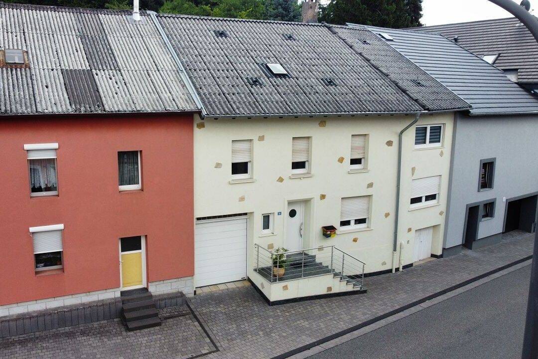 Gemütliches Reihenmittelhaus aus dem Baujahr 1900 in Freudenburg – sofort bezugsfertig, 54450 Freudenburg