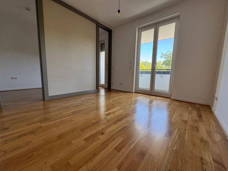 Hier macht wohnen Spaß: praktische 2-Zimmer-Wohnung mit EBK und Duschbad in zentraler Lage, 4103 Leipzig (Zentrum Zentrum-Ost Zentrum-Südost)