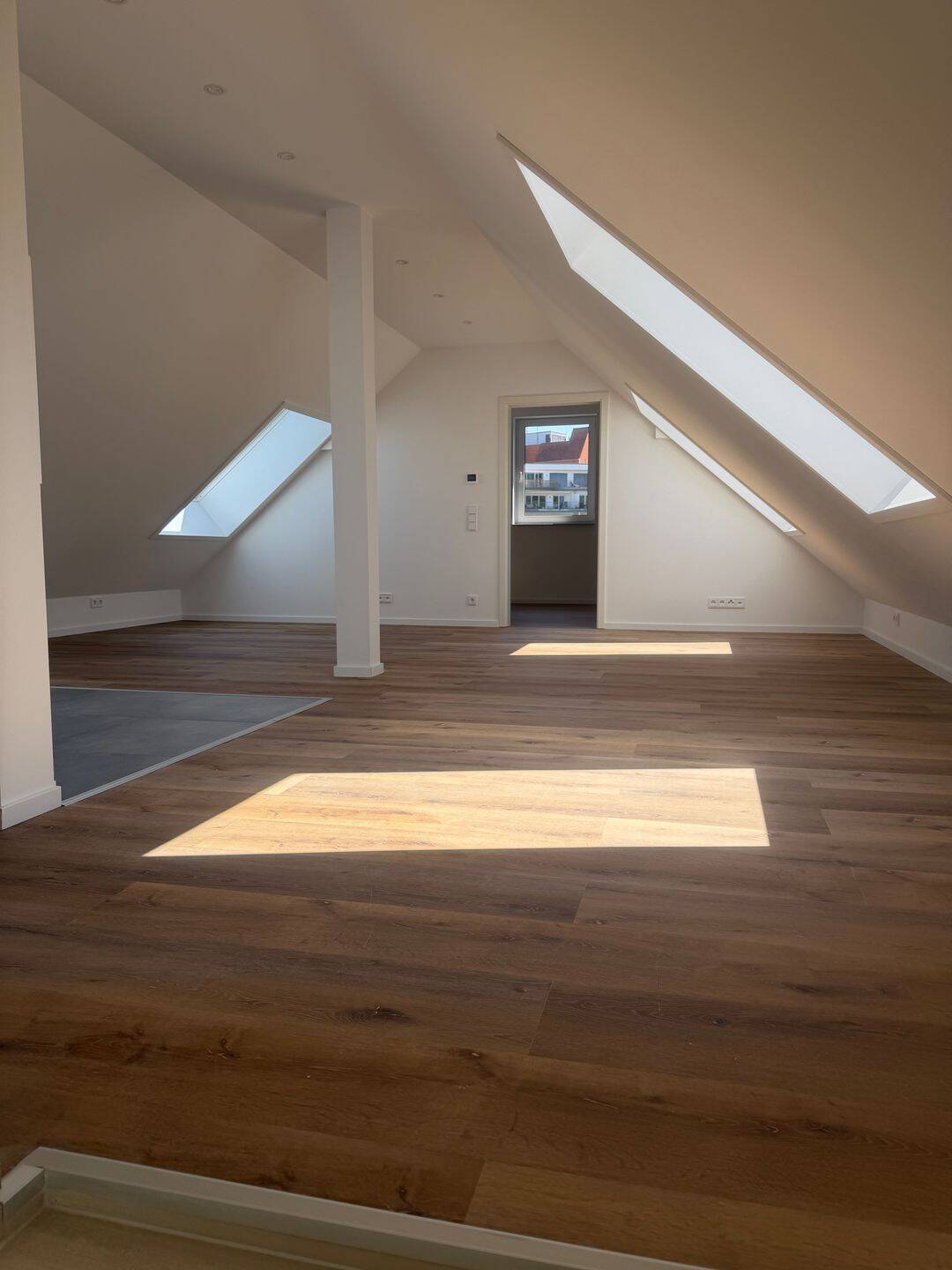 2-Zimmer DG Wohnung Böblingen Mitte | Erstbezug, 71032 Böblingen