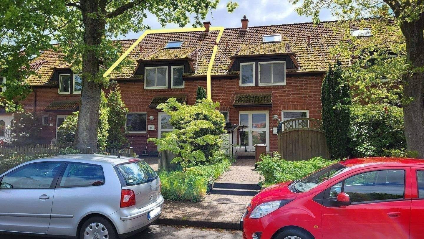 Schönes Mittelreihenhaus mit Vollkeller und Garage in Kaltenkirchen am Ehrenhain, 24568 Kaltenkirchen