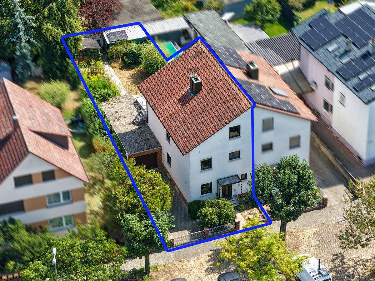 Bezahlbares Familienglück mit Garten und Garage!, 68623 Lampertheim