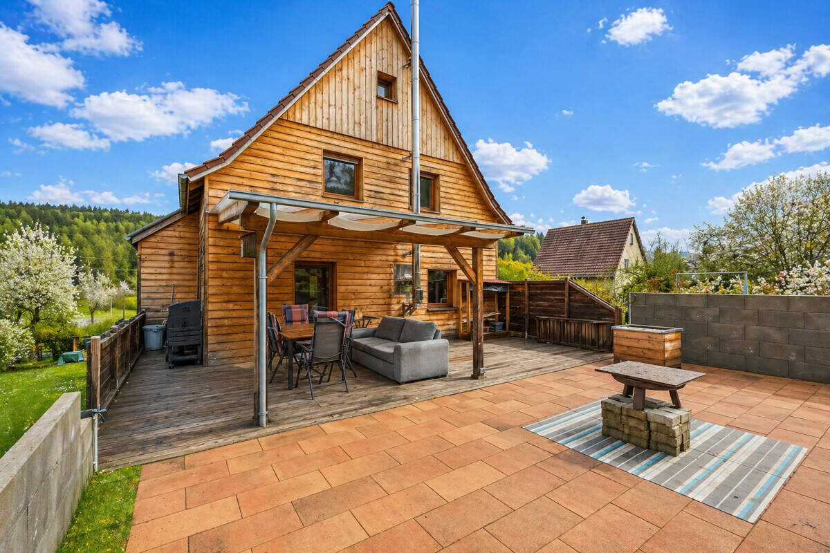 Provisionsfrei – Familienfreundliches Haus mit Kamin & großer Terrasse, 78056 Villingen-Schwenningen