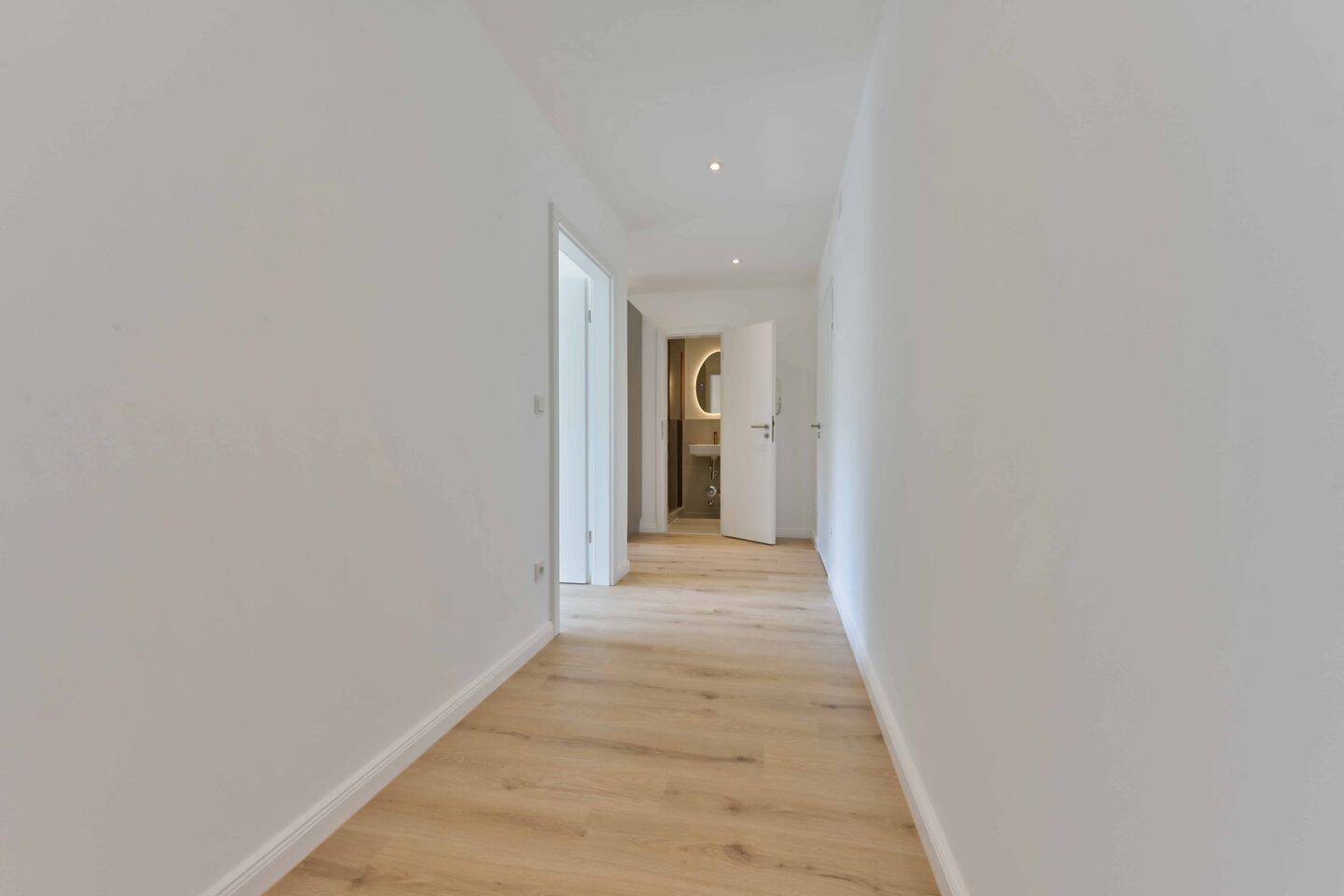 *Erstbezug nach Sanierung* exklusive 2-Zimmerwohnung mit Balkon – provisionsfrei!, 81243 München (Aubing-Lochhausen-Langwied Pasing-Obermenzing)