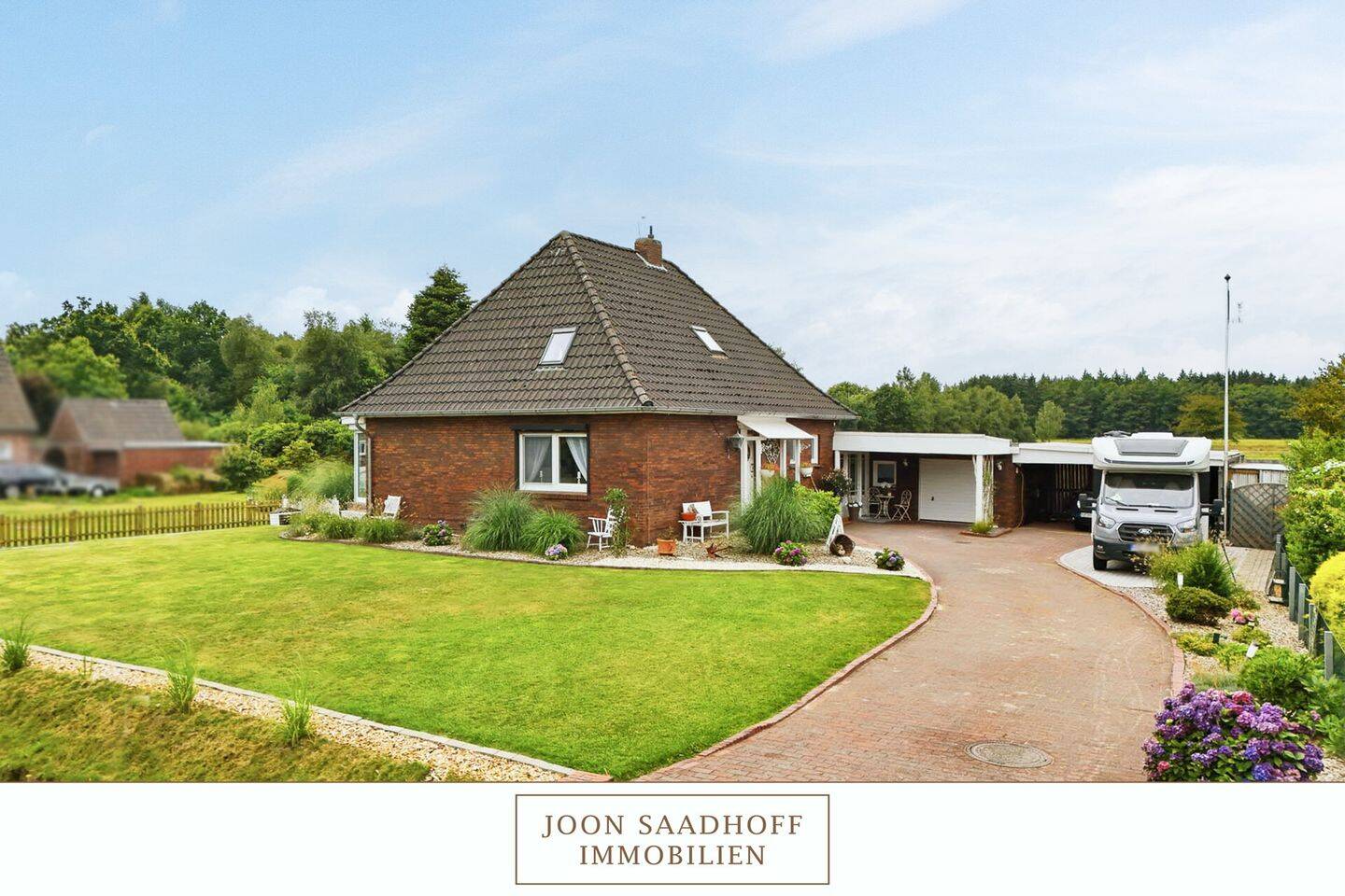 Sehr gepflegter, modernisierter Bungalow in idyllischer Feldrandlage, 26639 Wiesmoor