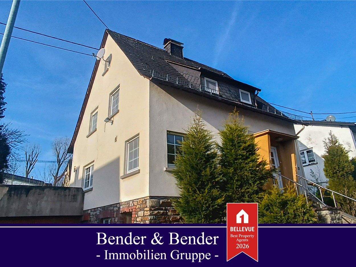 Einfamilienhaus mit großem Grundstück (713 m²) in begehrter Lage von Ransbach-Baumbach!, 56235 Ransbach-Baumbach