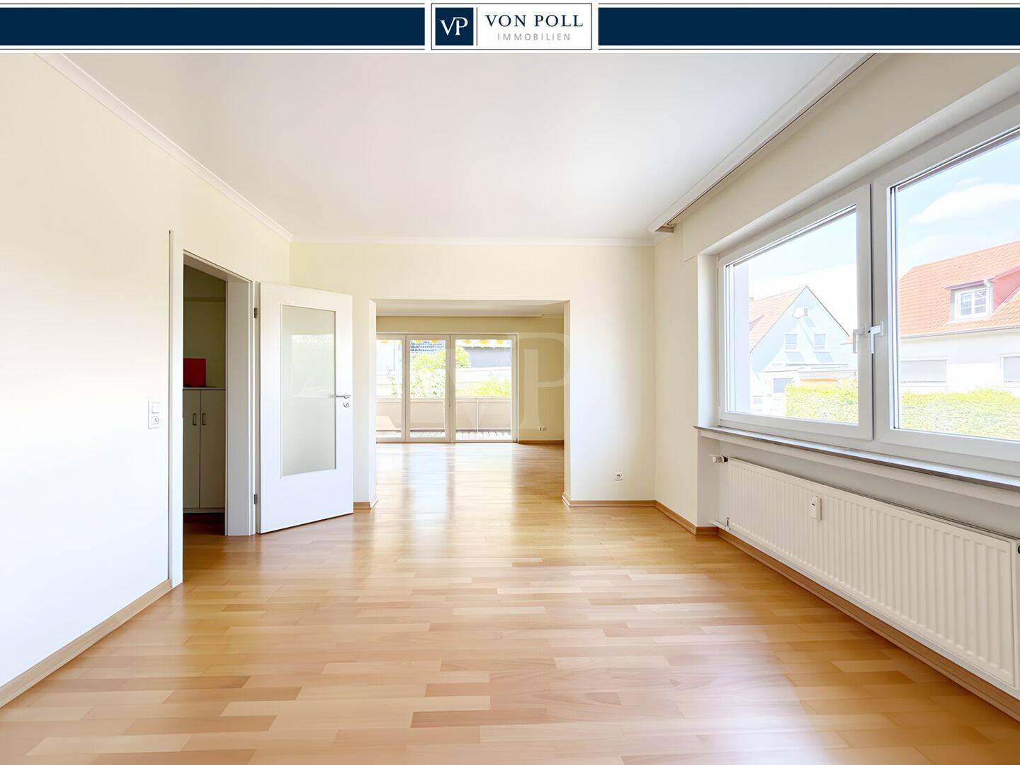 VON POLL – BAD HOMBURG: Helle 2,5 Zimmer – Wohnung mit Balkon und Garage in ruhiger Lage, 61352 Bad Homburg v.d. Höhe