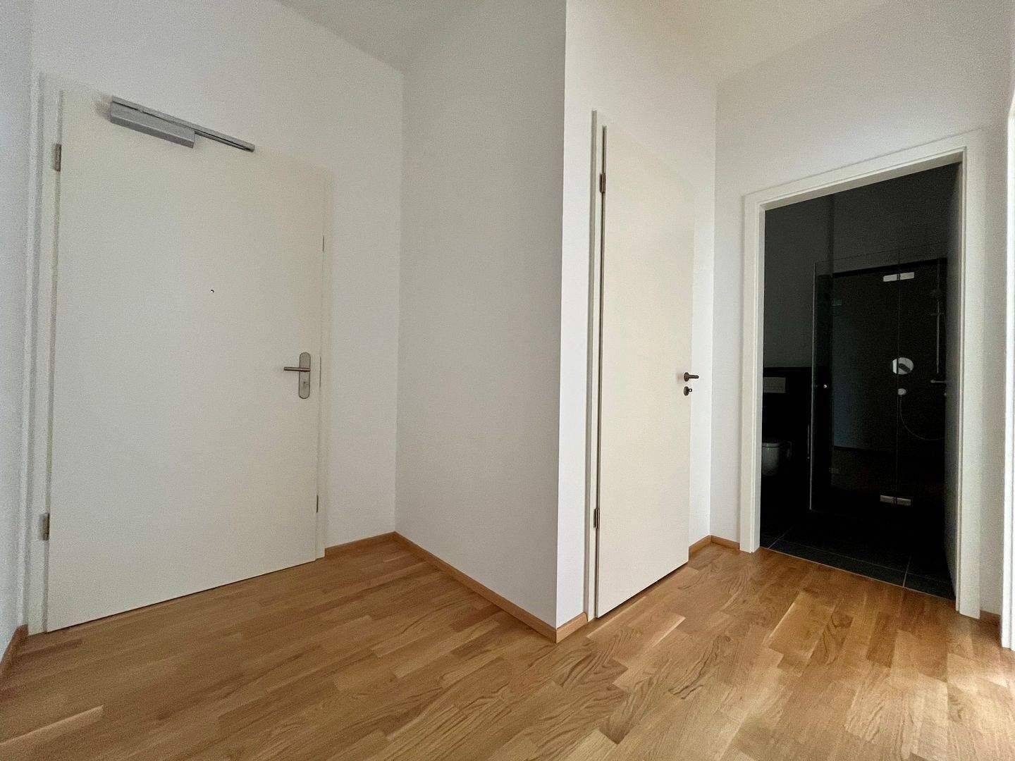Moderne 2-Zimmer-Wohnung mit EBK und Balkon!, 91074 Herzogenaurach