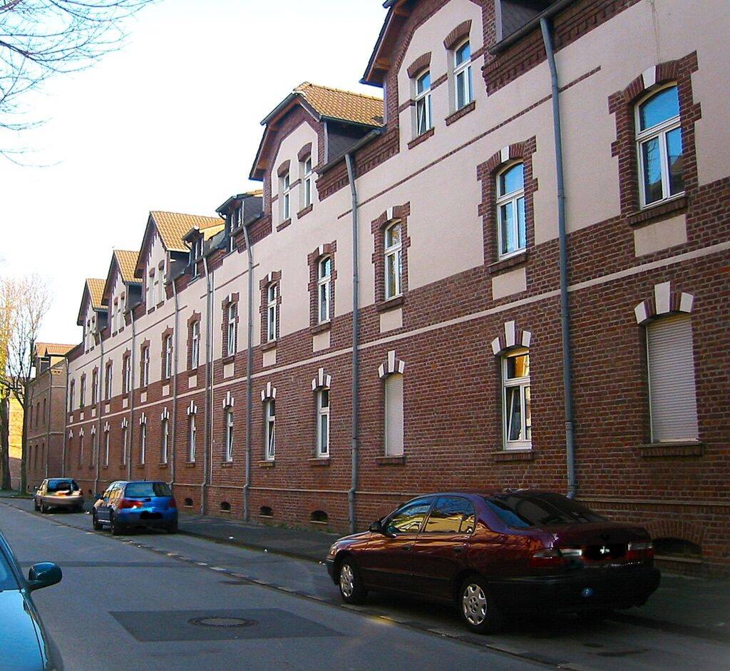 Bezugsfertige Wohnung – Einfach Möbel rein und Füße hoch!, 47166 Duisburg