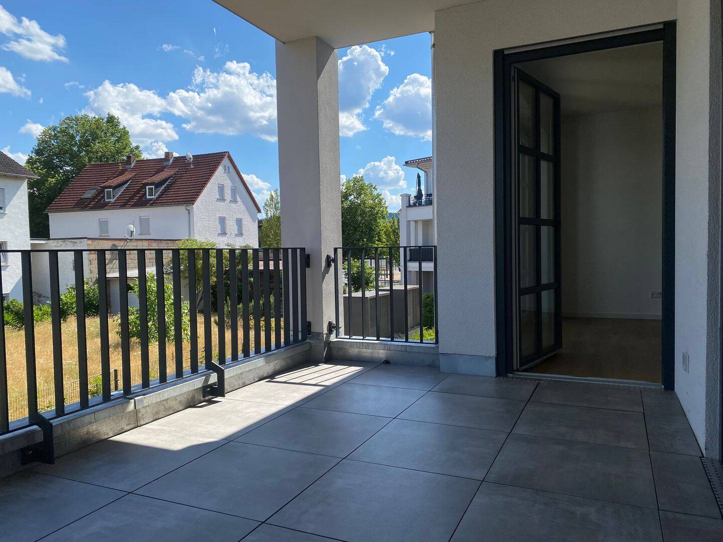 Moderne 2-Zimmer-Wohnung mit Balkon und Aufzug, 63906 Erlenbach a. Main