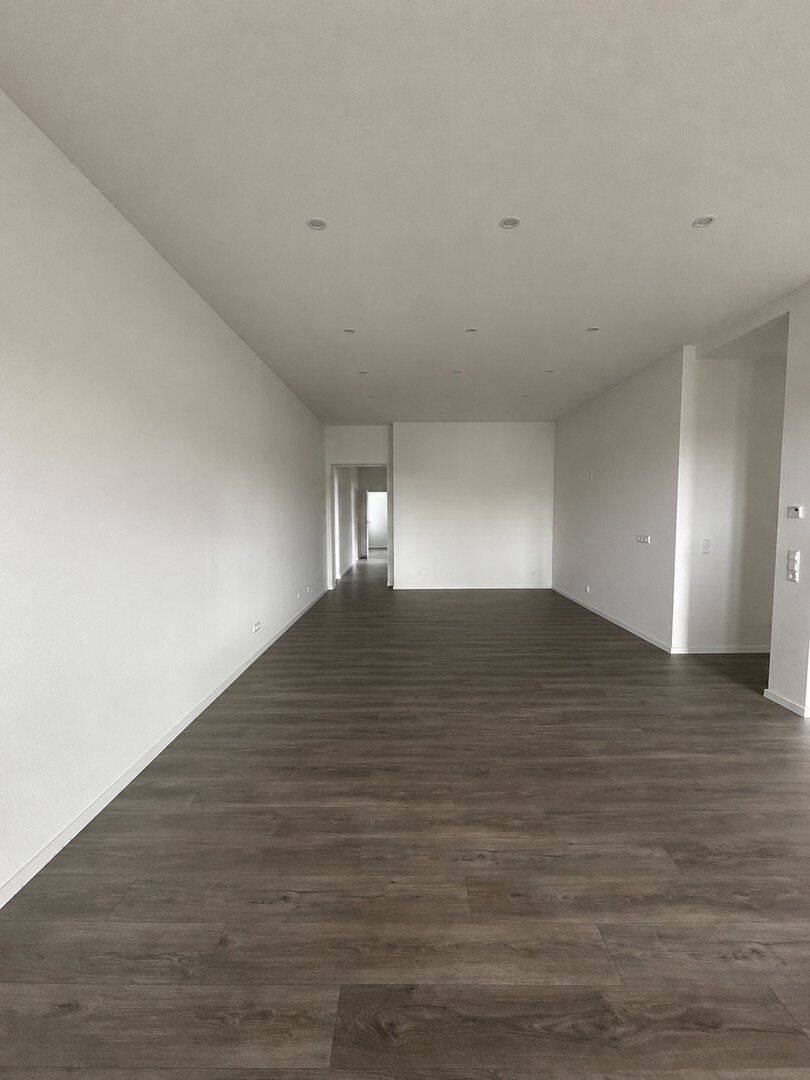 Moderne 4,5 Zimmerwohnung zu vermieten, 76707 Hambrücken