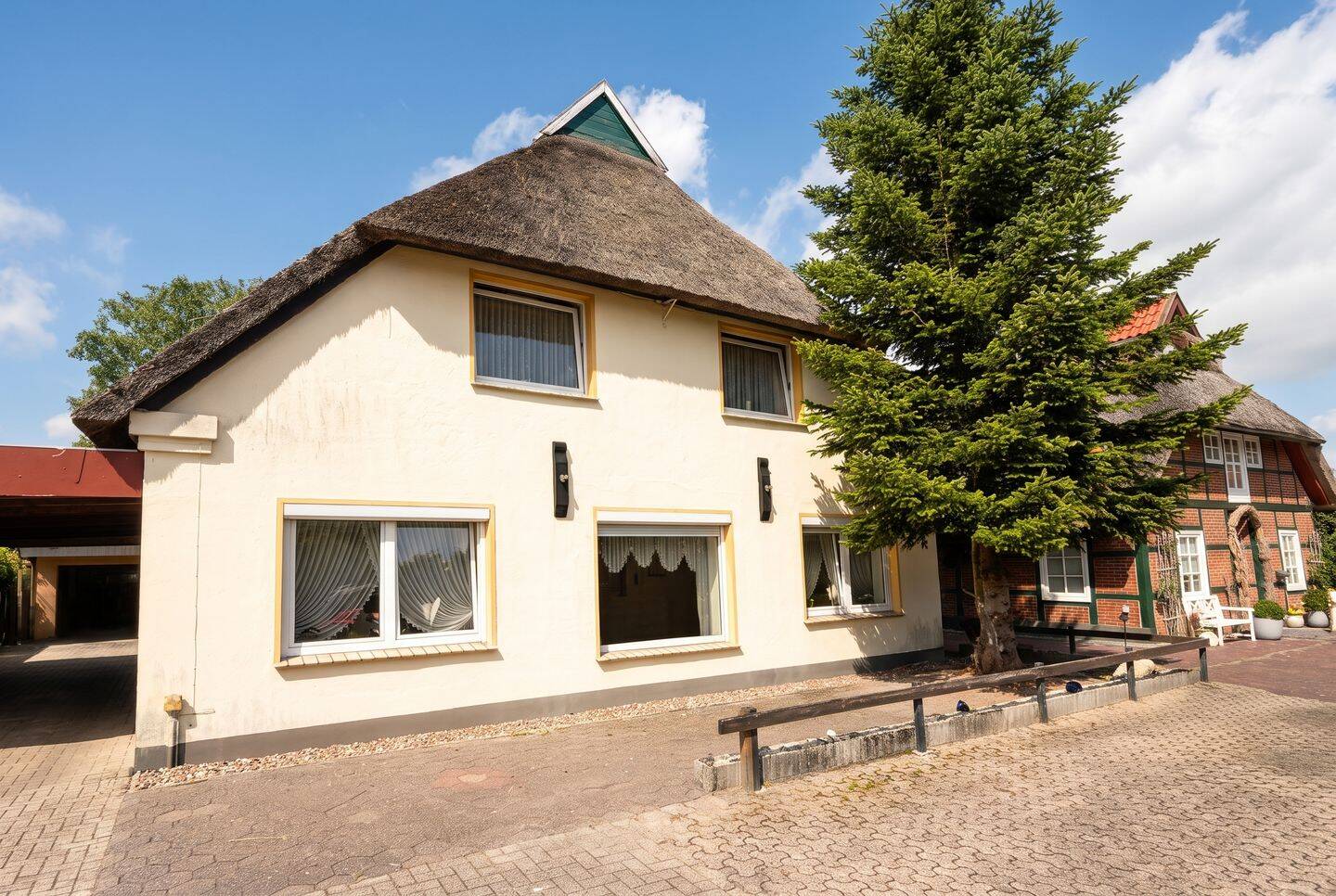 Brake | Denkmalgeschütztes Haus direkt vor dem Deich!, 26919 Brake (Unterweser)