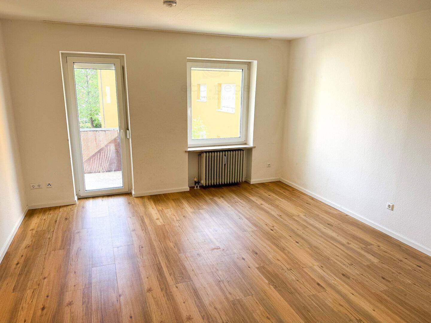Großzügige 3-Zimmer-Wohnung mit Balkon in ruhiger Lage – sofort bezugsfrei, 86663 Asbach-Bäumenheim