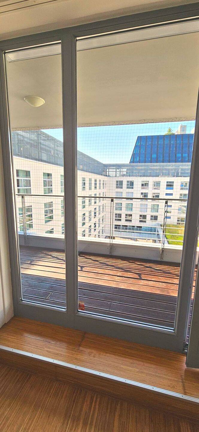 Großzügige 4-Zimmer-Wohnung mit Balkon nähe Gendarmenmarkt, 10117 Berlin (Mitte)