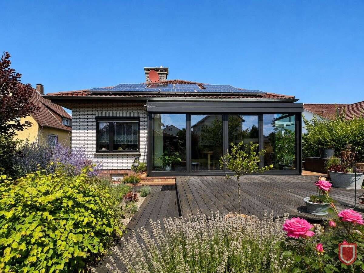 Ein Zuhause fürs Leben – (barrierefreier) Bungalow mit Gartenidylle und vielen Highlights, 34246 Vellmar (Hof Mondschirm)
