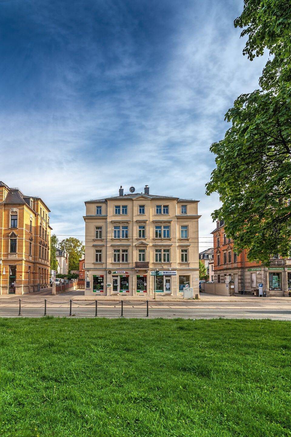**klein fein und mein** EBK und Fußbodenheizung**, 1159 Dresden