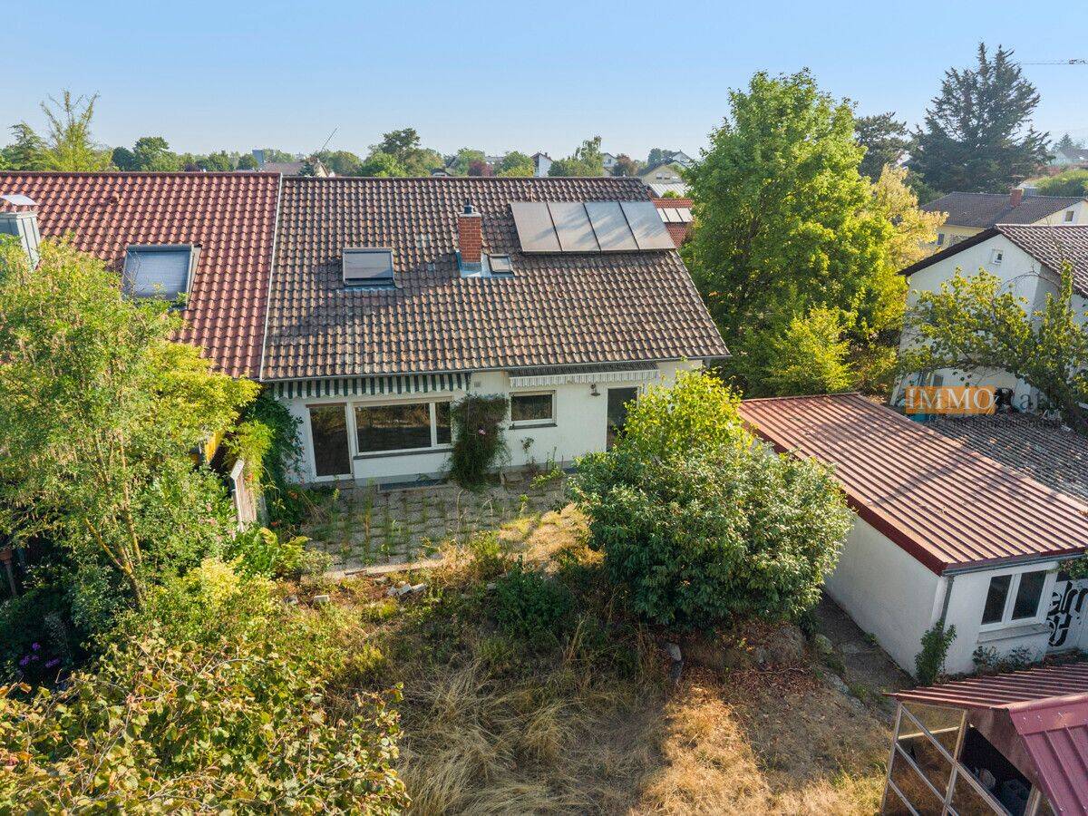 IMMORath.de – Großzügige Doppelhaushälfte mit viel Potential, 79395 Neuenburg am Rhein