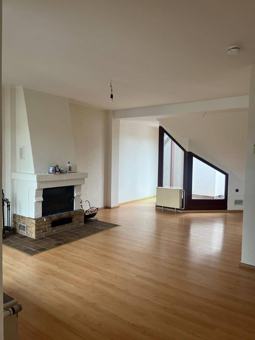 Von Privat: exklusives, sonniges, helles, ruhiges 98 m² DG, 10709 Berlin (Charlottenburg-Wilmersdorf Charlottenburg Halensee Wilmersdorf)