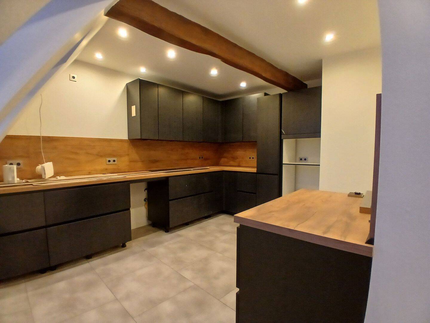 Komplett saniert! 2 Wohnungen kombinierbar | Fußbodenheizung | Balkon & Einbauküche in der Innenstadt, 34466 Wolfhagen