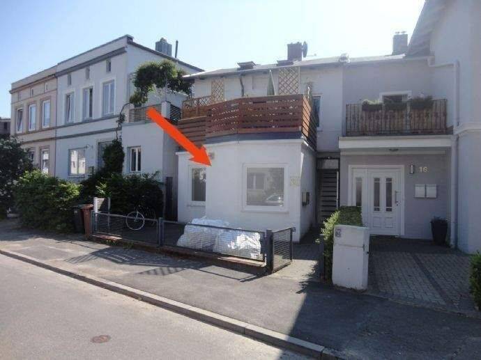 In Stadtparknähe – Erdgeschosswohnung in kleinem Stadthaus in ruhiger Seitenstraße, 23568 Lübeck (Schlutup Sankt Gertrud)