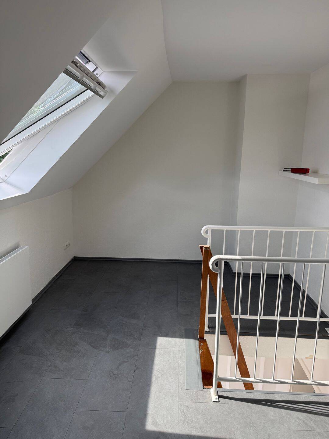 Oberhausen Klosterhardt-Süd genießen- Modernisierte 4 Zimmer Maisonette Wohnung zu vermieten, 46119 Oberhausen