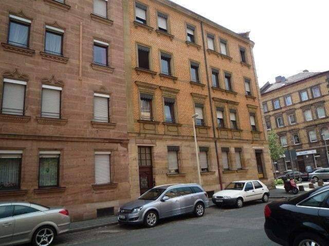 Bezaubernde, großzügige 2 ZW mit moderner Einbauküche und Vollbad mit Fenster und WM-Anschluß, 90439 Nürnberg (Großreuth bei Schweinau Schweinau Sankt Leonhard Sündersbühl)