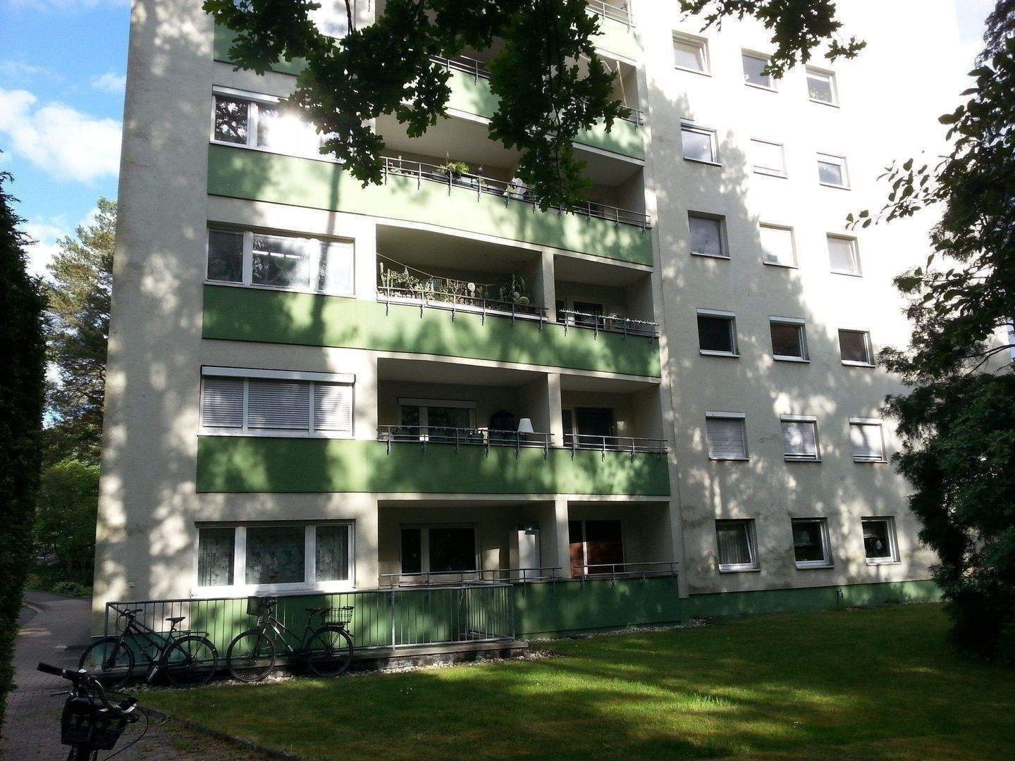 2-Zimmer-ETW mit Westbalkon in ruhiger Waldrandlage, 91080 Spardorf