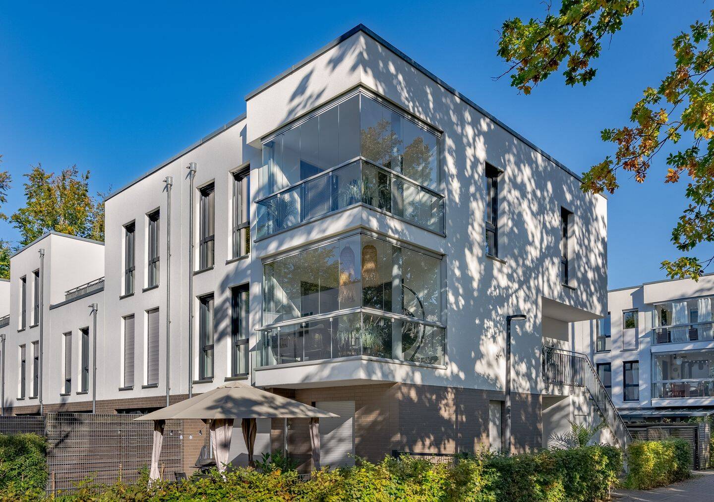 – provisionsfrei – Wunderschöne Maisonettewohnung, vollmöbliert auf Wunsch, hochwertige Ausstattung, 22848 Norderstedt