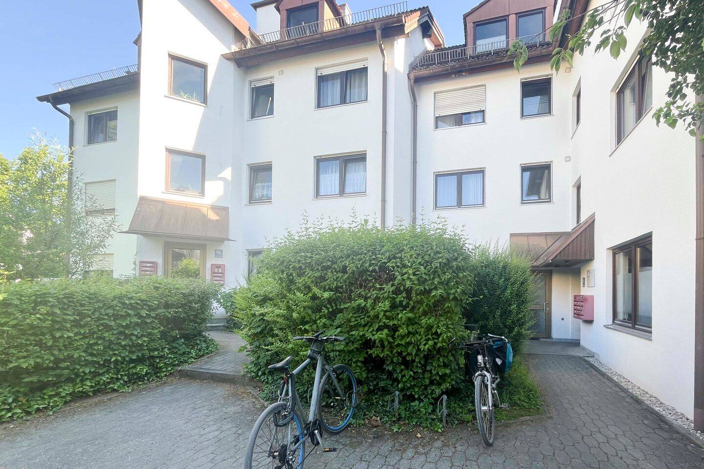 Charmante 2-Zimmer-Wohnung mit Balkon und Freistellplatz, gut vermietet, 85764 Oberschleißheim