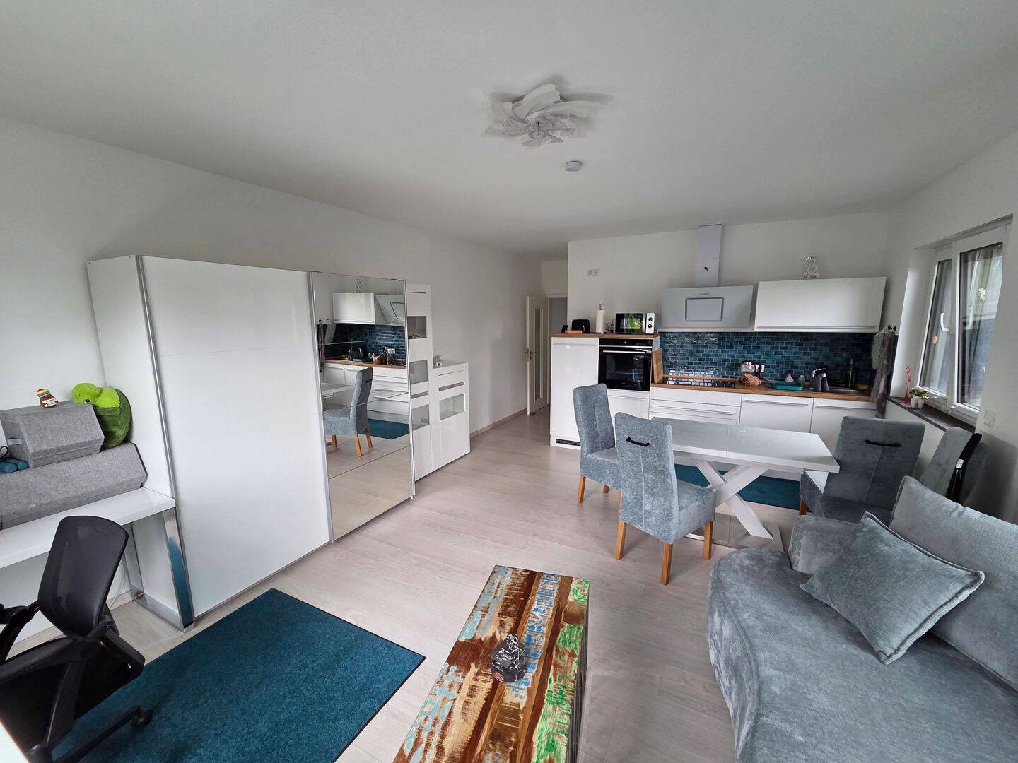 Ruhig gelegene 58-m² Wohnung mit Balkon Fußbodenheizung, 12526 Berlin (Treptow-Köpenick Bohnsdorf Kleingartenanlage Grünbergallee)