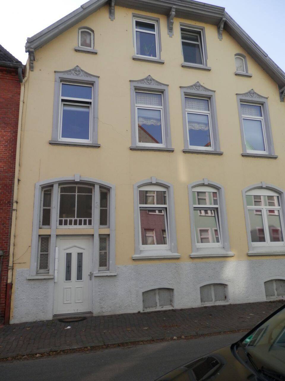 Große 3 Zimmer Wohnung nahe Innenstadt!, 26721 Emden (Barenburg Conrebbersweg Früchteburg Harsweg Stadtzentrum)