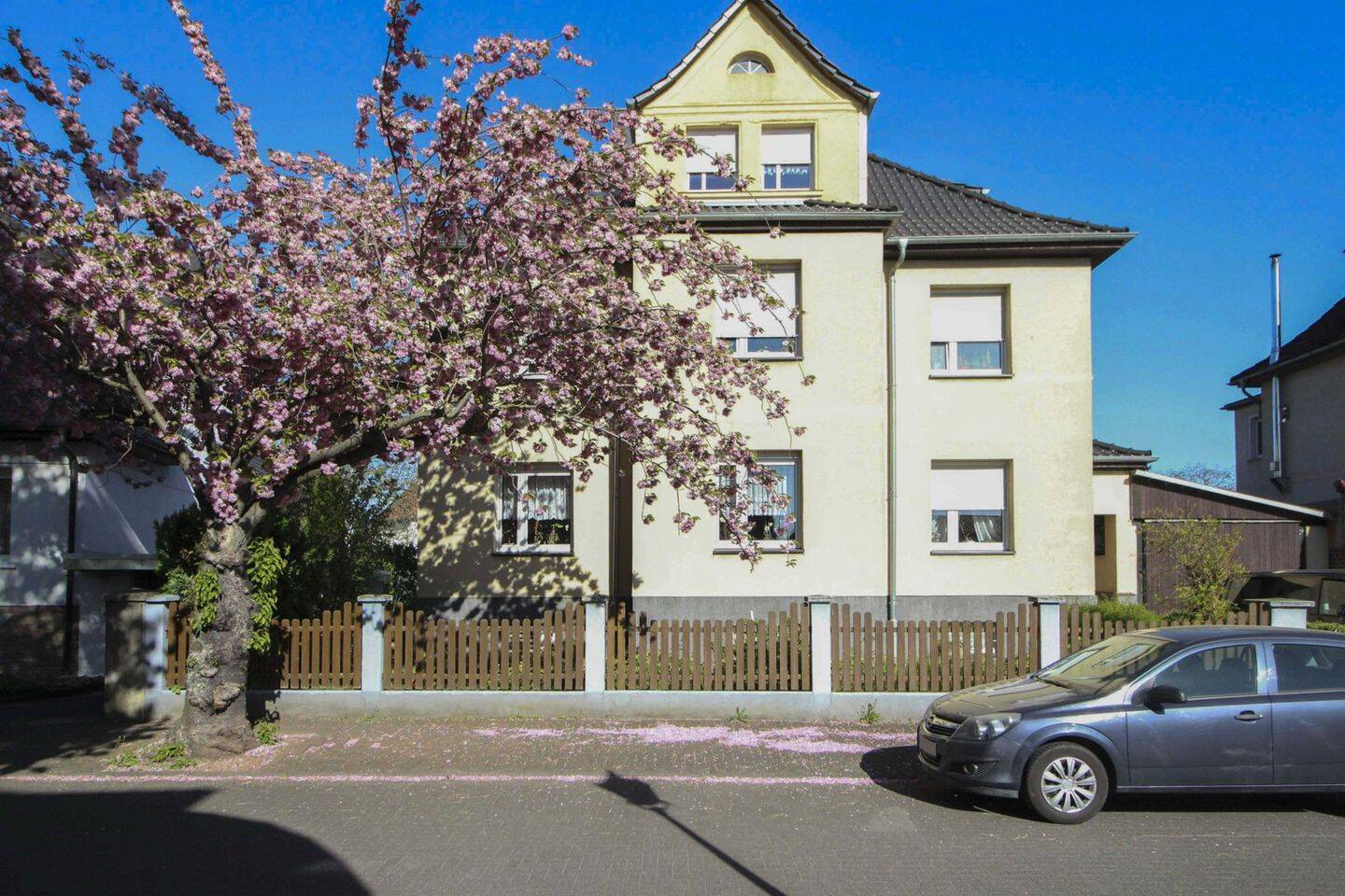 Stadtvilla zur Nutzung als Einfamilienhaus, Mehrgenerationshaus oder Vermietung, 6406 Bernburg (Saale)