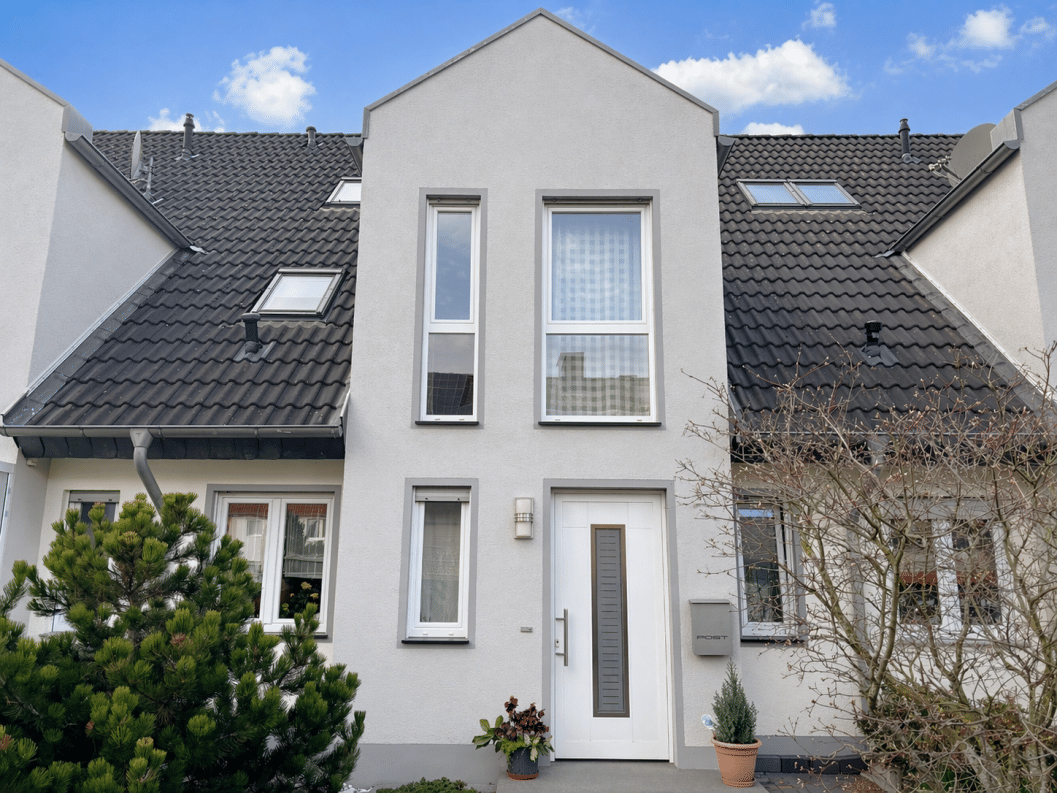 Einziehen & wohlfühlen: Gepflegtes Reihenmittelhaus mit Charme!, 33689 Bielefeld (Dalbke Sennestadt)