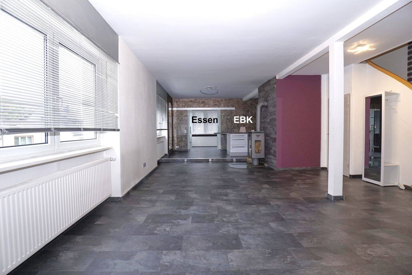 Geräumiges EFH ohne Garten mit gr. Terrasse, Balkon, Garage, 55743 Idar-Oberstein
