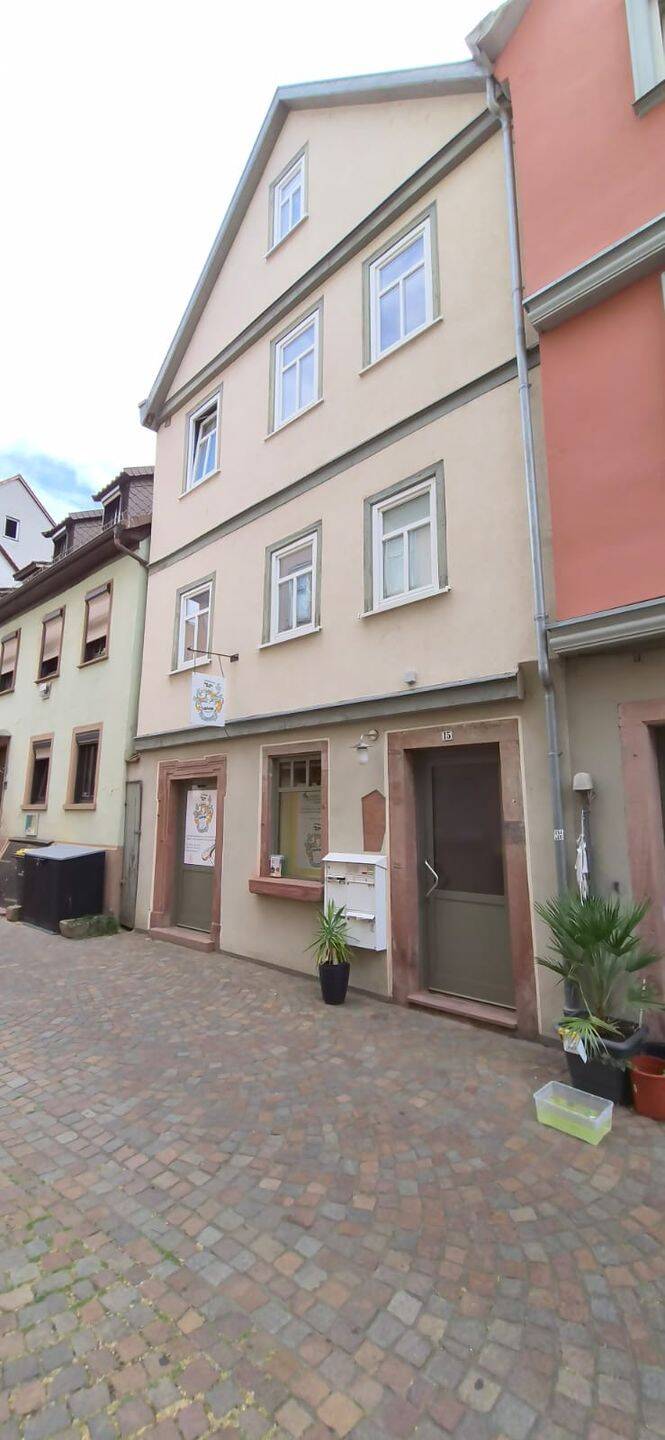 Ruhige 2 Zimmerwohnung mit Charme, 97877 Wertheim