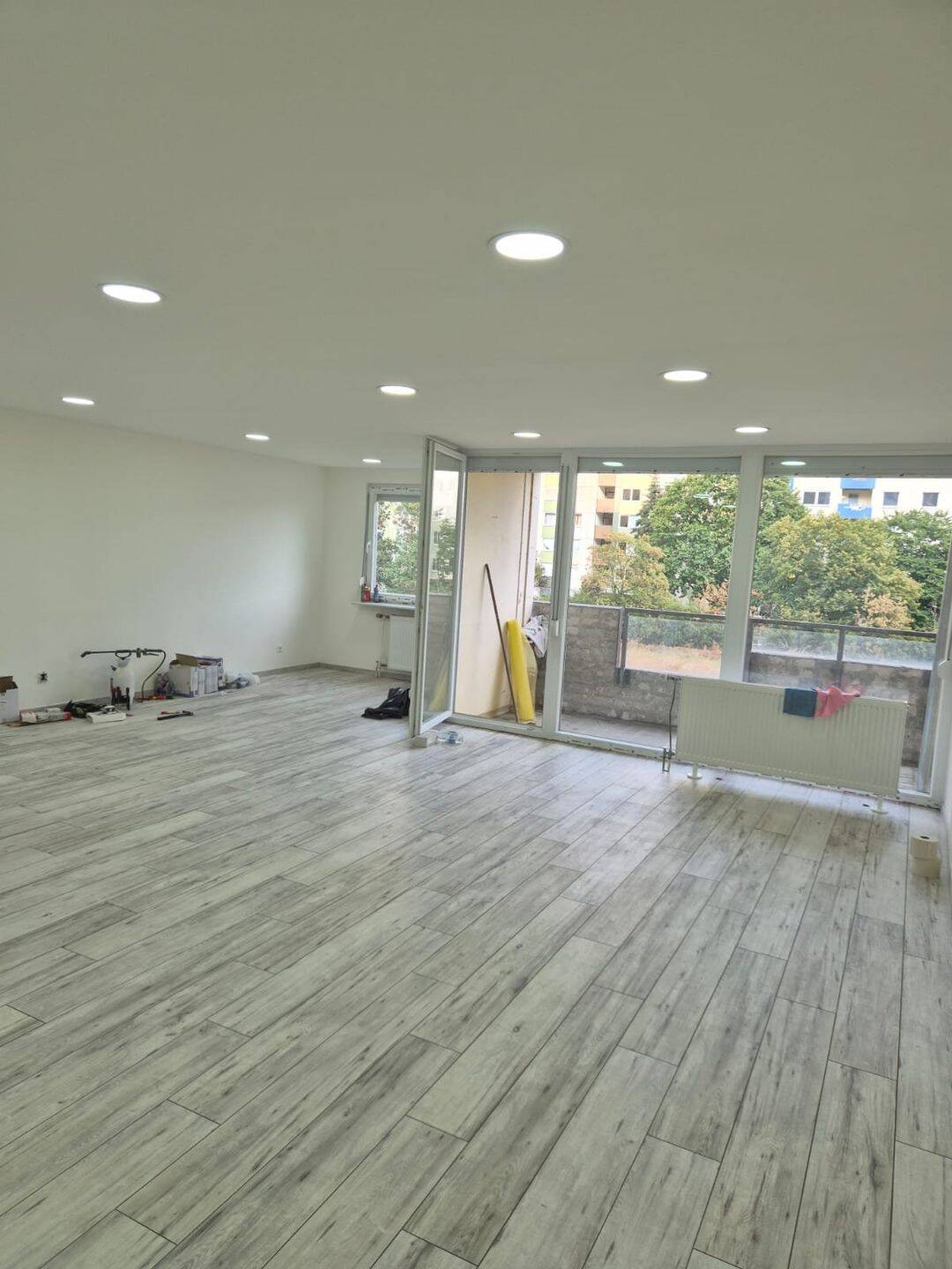Moderne 3 Zimmer-Wohnung mit Balkon und schönen blick ins grüne – frisch modernisiert, 53757 Sankt Augustin