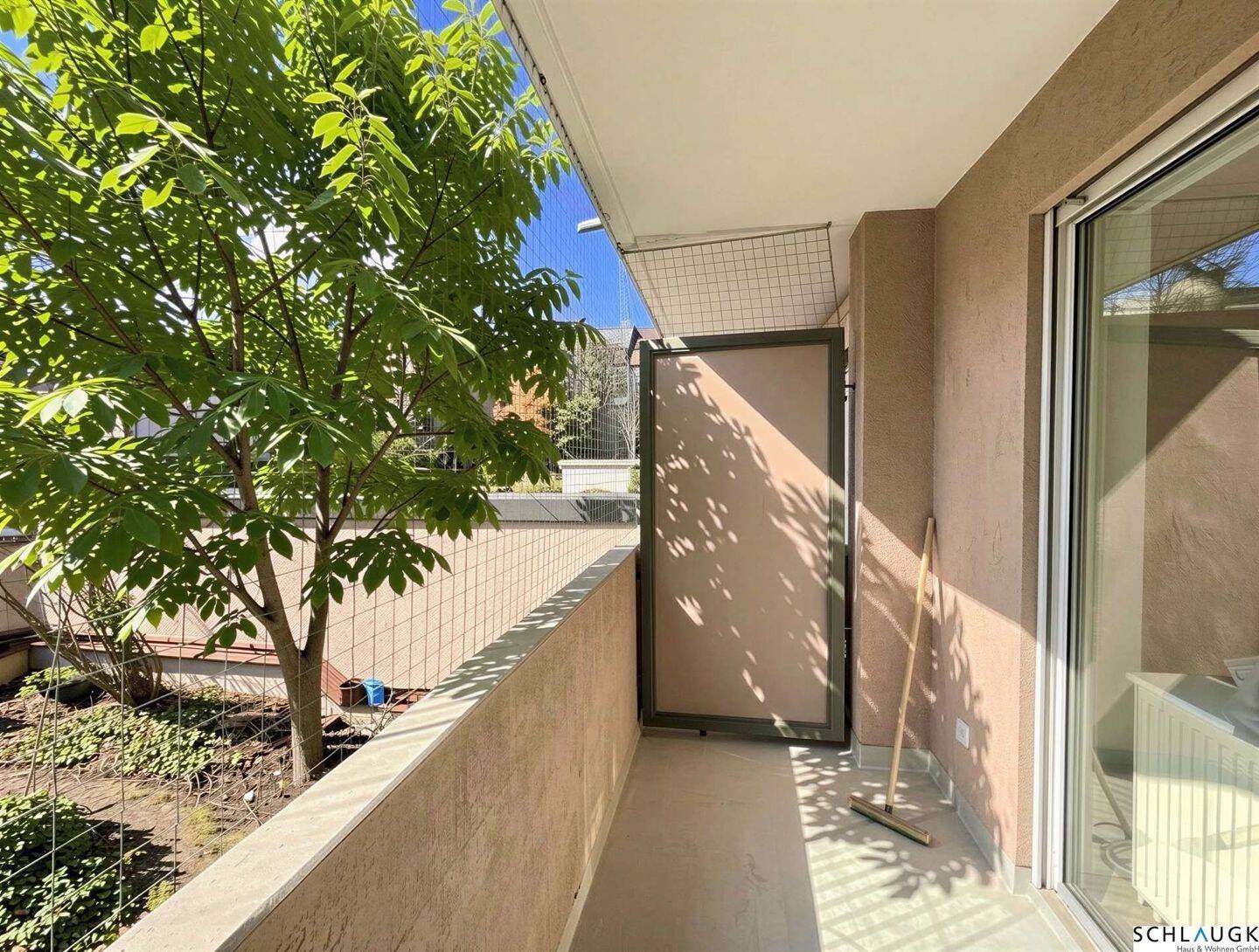 Frisch sanierte 2-Zimmer-Wohnung mit Balkon, 81541 München (Au-Haidhausen Obergiesing Ramersdorf-Perlach)