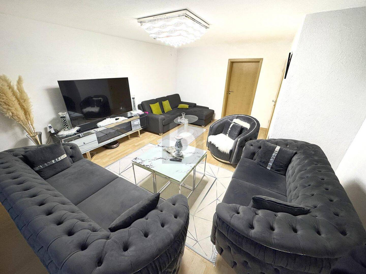 JUWEL – WOHLFÜHLEN MIT STIL, 87600 Kaufbeuren