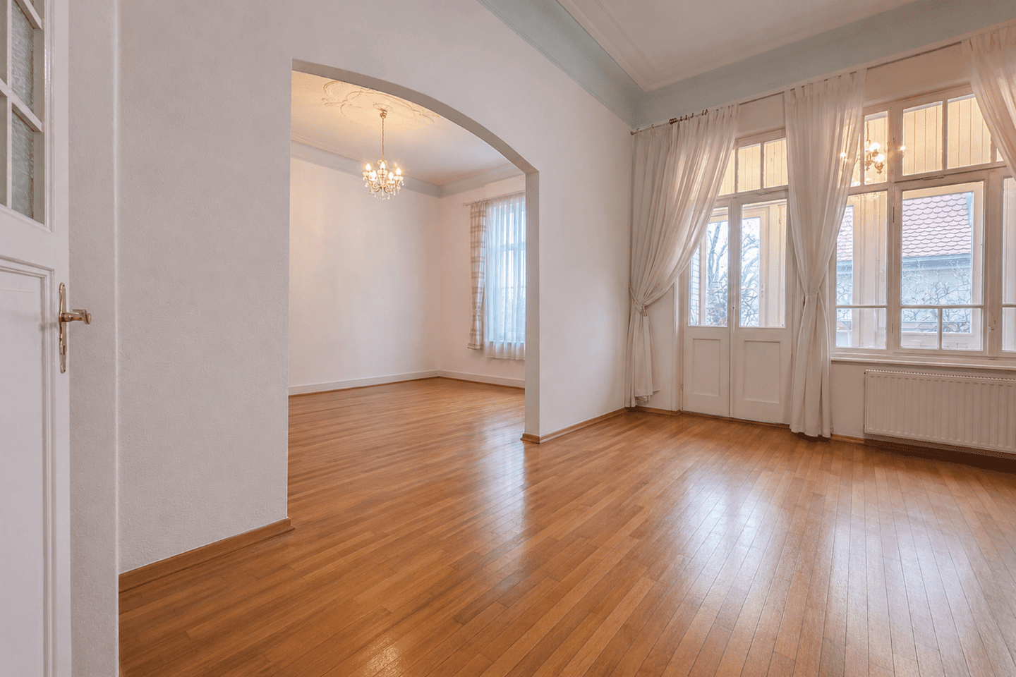 Traumhafte 5-Zimmer-Altbauwohnung mit hohen Decken und besonderem Flair, 90762 Fürth (Innenstadt)