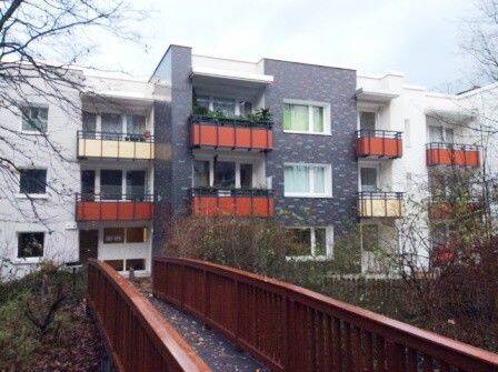 Preisgünstige und ansprechende 2-Zimmer-Wohnung, 22559 Hamburg (Altona Rissen)
