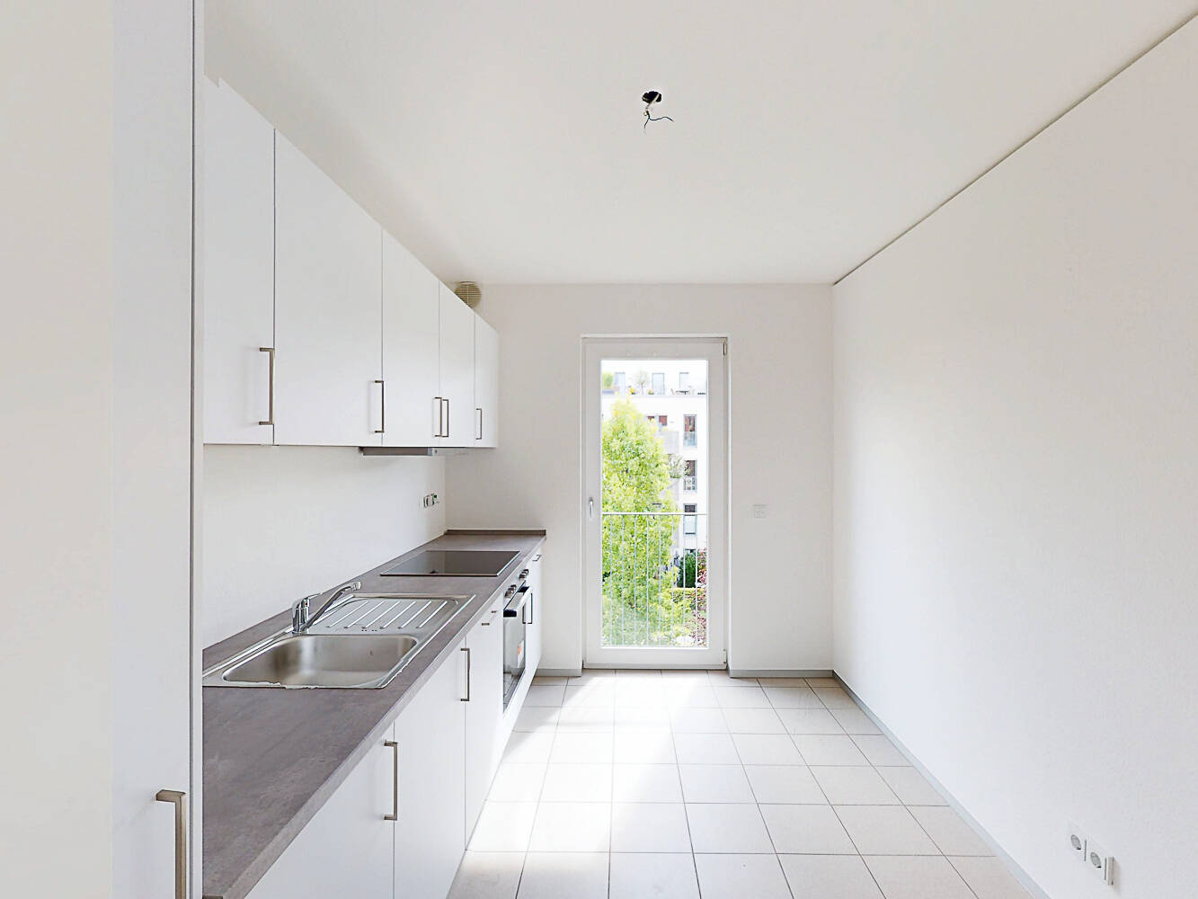 Helle 2-Zimmer-Wohnung inkl. neuer EBK mit Blick ins Grüne!, 40629 Düsseldorf (Gerresheim Grafenberg Hubbelrath Ludenberg Rath)