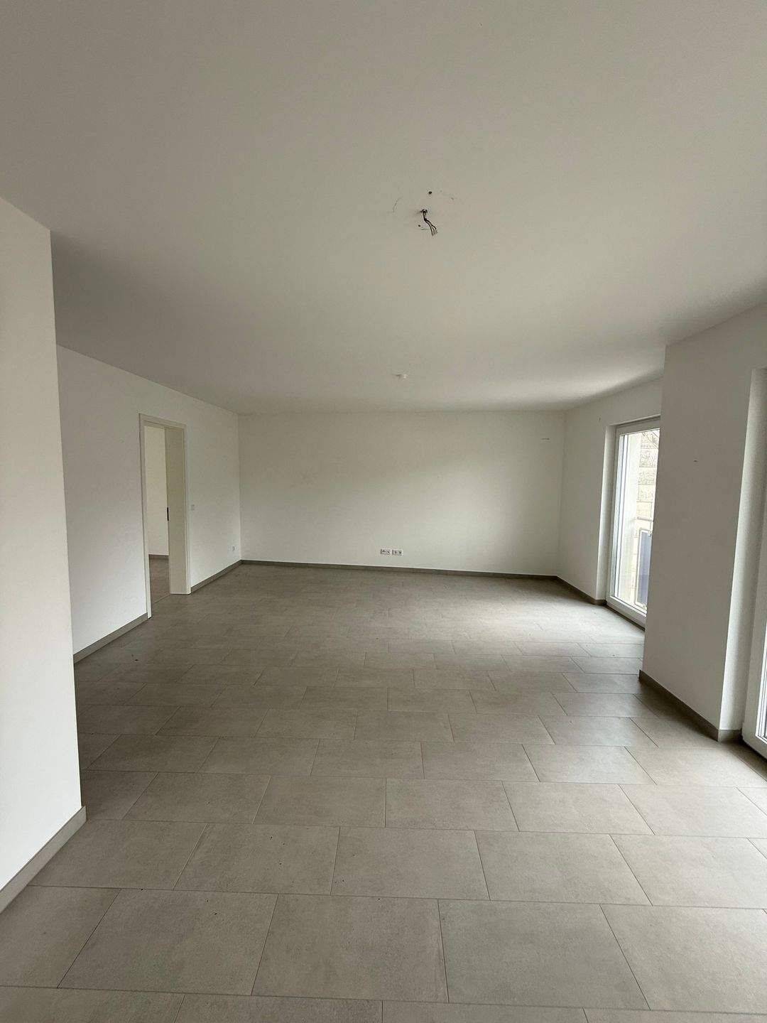Moderne 2 ZKB Wohnung im 2. OG eines Neubaus mit 2 Balkonen, 66450 Bexbach