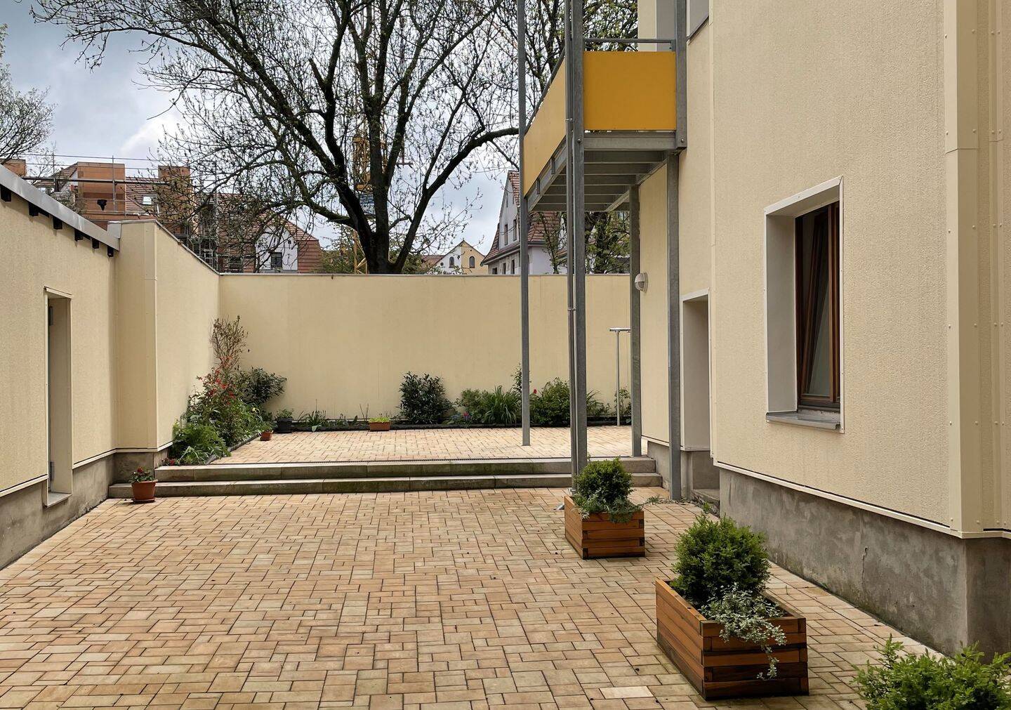Wohnen nahe Zentrum: Attraktive 2-Raum-Wohnung mit Einbauküche, 8056 Zwickau