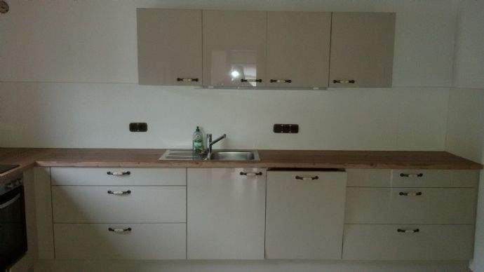 3-Zimmer-Wohnung mit Einbauküche mit großer Südterrasse und Garten, 91054 Erlangen (Burgberg Erlangen-Nord Erlangen-Ost Innenstadt Sieglitzhof)