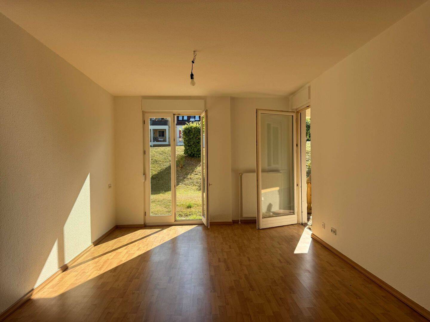 Frisch saniert, modern und mit Balkon – Ihr neues 2-Zimmer-Zuhause, 16775 Gransee