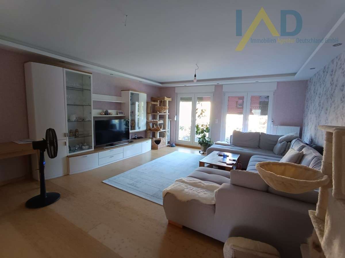 5-Zimmer, 3 Balkons, große Wohnküche in 3-Parteien-Haus, 55543 Bad Kreuznach
