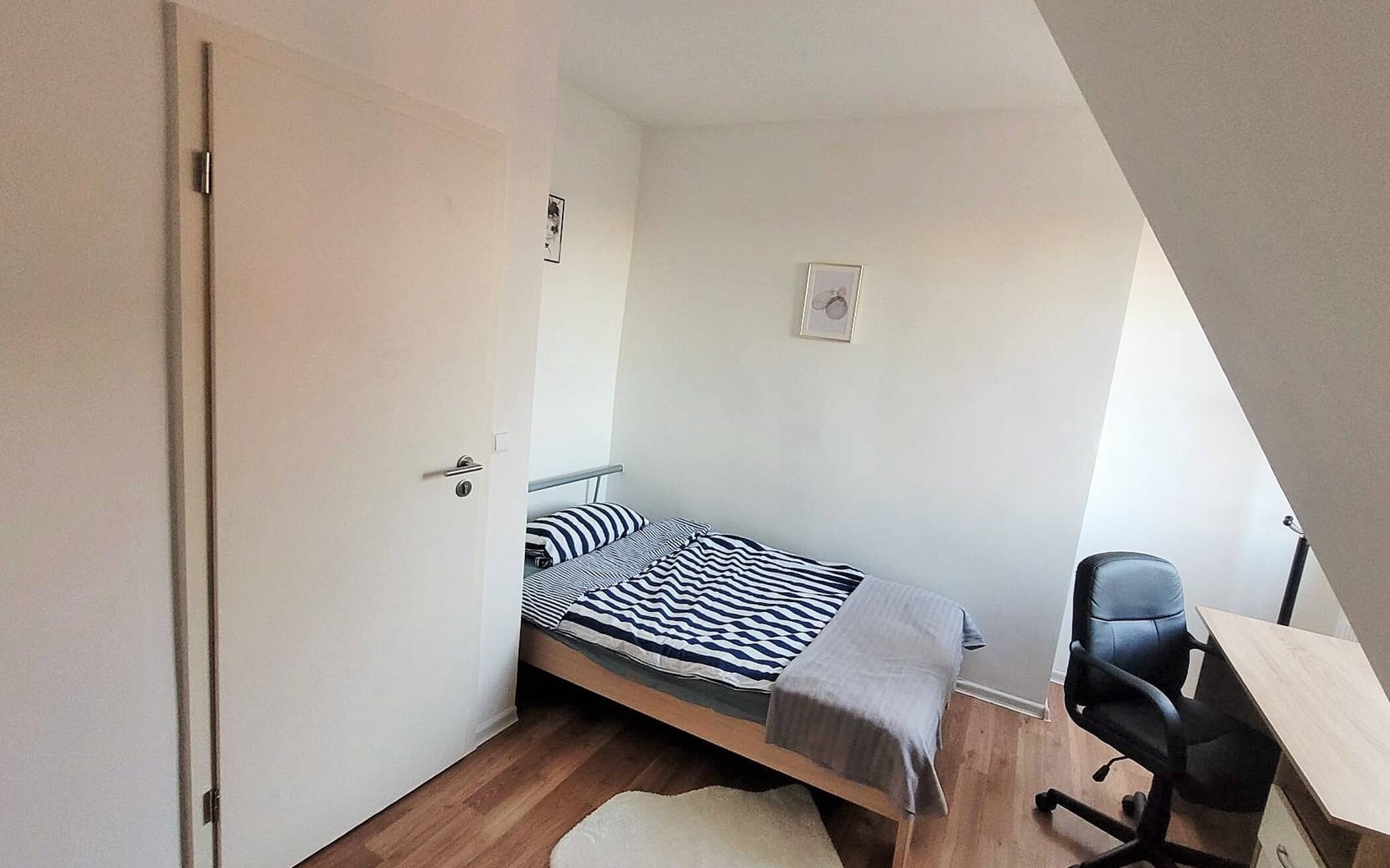 Wohngemeinschaften, WGs in Stuttgart, möbliert für Zeitwohnen ab 1 Monat, 70188 Stuttgart (Mitte Ost)