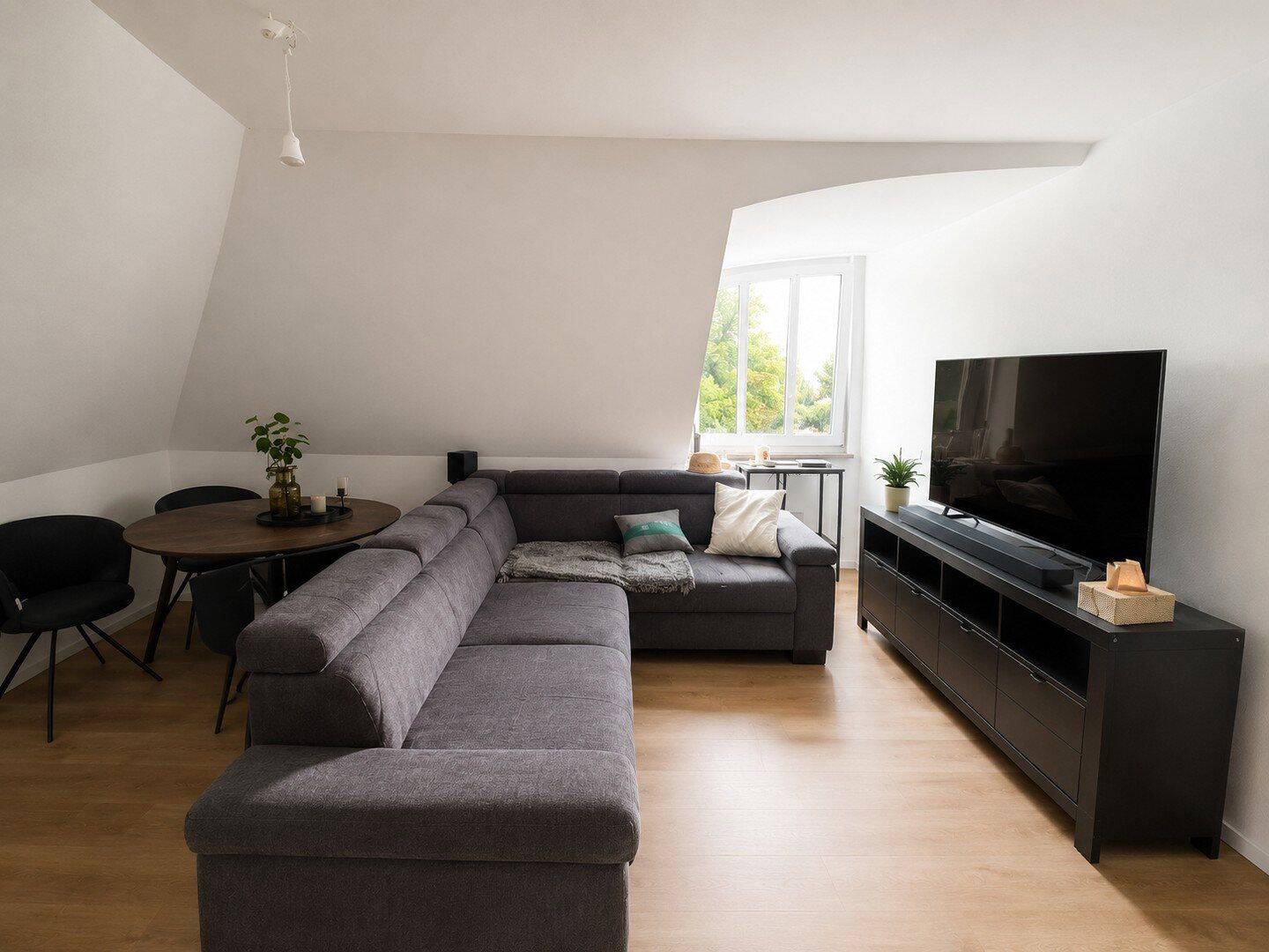 gemütliche 1,5 Zimmer Wohnung mit Balkon, Feldkirchen bei München, 85622 Feldkirchen